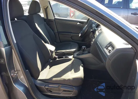 2015 Volkswagen Jetta 2.0L S из США, поврежденный, VIN 3VW2K7AJ4FM322825